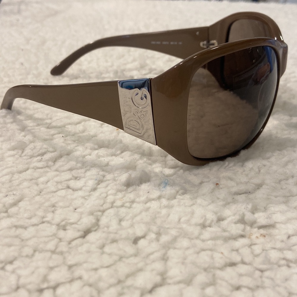 Authentic Dolce & Gabbana Brown Oversized Sunglasses 🌞